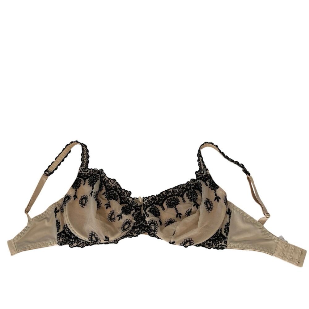 Frederick’s of Hollywood Beige Black Lace Underwire Bra | 34F - Picture 3 of 6